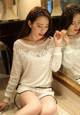 White Floral Rhinestone Hollow-out Lace Round Neck Blouse