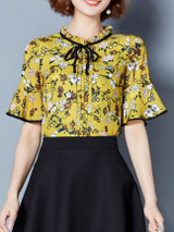 Casual Band Collar Contrast Trim Floral Printed Bell Sleeve Blouse