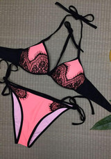 Pink Patchwork Lace Condole Belt Crop 2-in-1 Fashion Swimwear