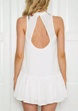 Casual White Floral Embroidery Pleated Round Neck Sleeveless Mini Dress