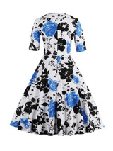 Casual Vintage Sweet Heart Floral Printed Plus Size Flared Dress