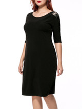 Casual Contrast Decorative Lace Round Neck Half Sleeve Plus Size Bodycon Dress