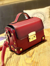 Casual Rivet Gradient Pu Crossbody Bag