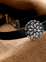 Casual Floral Shape Crysyal Choker Necklace