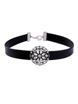 Casual Floral Shape Crysyal Choker Necklace