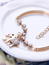 Casual Elephant Rhinestone Pendant Bracelet