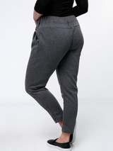 Casual Elastic Waist Pocket Plain Slim-Leg Mid-Rise Plus Size Pant
