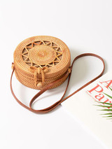 Hollow Bowknot Fresh Rattan Little Bag