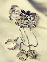 Vintage Rose Tassels With Ring Bracelet Accessories