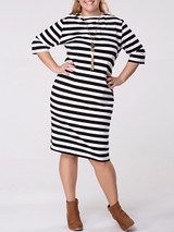 Casual Crew Neck Striped Half Sleeve Plus Size Shift Dress
