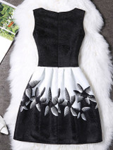 Casual Round Neck Color Block Printed Skater Dress Casual Round Neck Color Block Printed Skater Dress