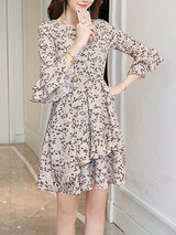 Casual Bell Sleeve Round Neck Tiny Floral Printed Chiffon Skater Dress