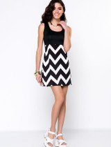 Casual Fancy Zigzag Striped Round Neck Shift Dress