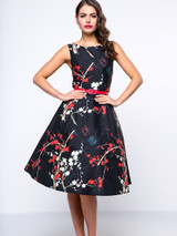 Casual Round Neck Belt Floral Printed Skater Dress