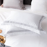 Luxury hotel Bedding Sets Queen King Size Embroidery Egyptian Cotton white Bedlinens Duvet Cover Bedsheet/fitted sheet Pillow Luxury hotel Bedding Sets Queen King Size Embroidery Egyptian Cotton white Bedlinens Duvet Cover Bedsheet/fitted sheet Pillow