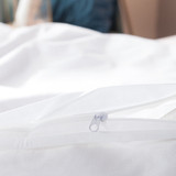 Luxury hotel Bedding Sets Queen King Size Embroidery Egyptian Cotton white Bedlinens Duvet Cover Bedsheet/fitted sheet Pillow Luxury hotel Bedding Sets Queen King Size Embroidery Egyptian Cotton white Bedlinens Duvet Cover Bedsheet/fitted sheet Pillow