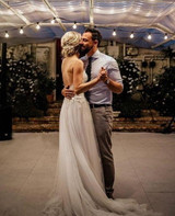 Simple Spaghetti Straps Tulle Sleeveless Appliques Wedding Dresses W358