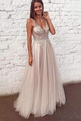 Elegant V Neck Sleeveless Floor Length Tulle Party Dresses Prom Dress with Appliques P929