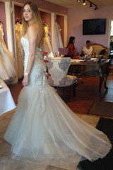 Simple Floor Length Strapless Sweetheart Wedding Gowns,Fit&Flare Low Back Appliques Beach Wedding Dress OMW66