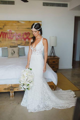Sweetheart Deep V Neck Sweep Train Wedding Gown,Lace Appliques Wedding Dress W124