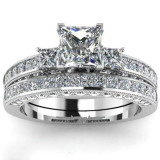2Pcs Sparkling Rhinestone Engagement Wedding Rings Jewelry