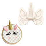 Cake decoration tools