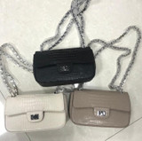 Bags women genuine leather shoulder fashion brand small messenger chains purses Bags women genuine leather shoulder fashion brand small messenger chains purses