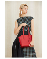 Bag women's retro tote leather handbag shoulder luxury designer high capacity Bag women's retro tote leather handbag shoulder luxury designer high capacity