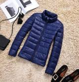 Winter Women Ultralight Thin Down Jacket 90% White Duck Down Hooded Jackets Long Sleeve Warm Coat Parka Female Portable Outwear