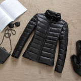 Winter Women Ultralight Thin Down Jacket 90% White Duck Down Hooded Jackets Long Sleeve Warm Coat Parka Female Portable Outwear