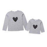 Parent-child heart-shaped T-shirt