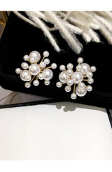 Finoa Bloom Pearl Earring