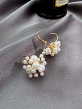 Finoa Bloom Pearl Earring