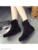 Plain Flat Velvet Criss Cross Round Toe Outdoor Flat Boots