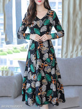 V Neck Print Maxi Dress V Neck Print Maxi Dress