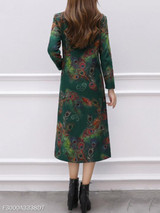 Round Neck Printed Maxi Dress
