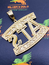 Addicted to success Custom Pendant