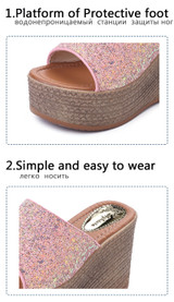 Basic Clog Wedge