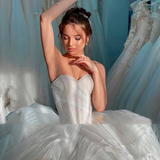 Strapless Tulle Wedding Dresses Sleeveless Pleated