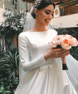 Satin Simple Wedding Dresses Long Sleeves Muslim Wedding Gowns Bride Dresses