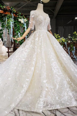 Luxury Lace Wedding Dress Scoop Half Sleeves Appliques Ball Gown W737