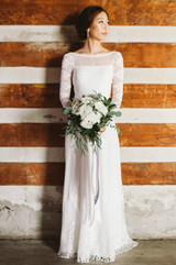 Beautiful A Line Off The Shoulder Classy Ivory Lace Long Beach Wedding Dresses W800