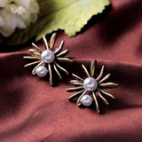 Elegant Flower Pearl Earrings