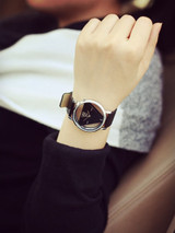 Elegant Quartz Watch Top Brand Leather Women Triangle Dial Watches Ladies Business Wristwatch Relojes Mujer Hot Clock 2018