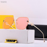 0114Square Gradient Sunglasses