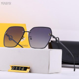 0114Square Gradient Sunglasses