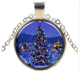 Christmas tree glass cabochon necklace