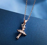 Ballerina necklace