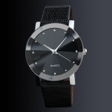 2020 Fashion Mens Watch Quartz Classic Black Wristwatch Steel Belt Luxury Calendar Business Watch Herren Uhren Gifts for Men