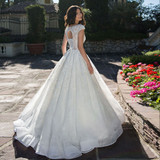 Beading Appliques Lace Princess Wedding Dresses Trouwjurk O-neck Cap Sleeve See Through Sexy Wedding Gowns Vestidos De Boda